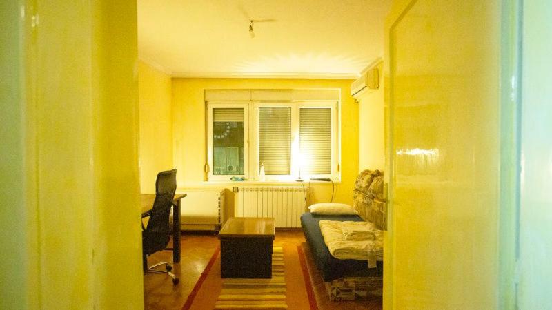 Private Cozy Room 1 With Shared Kitchen In Appartment, Downtown Belgrado Esterno foto